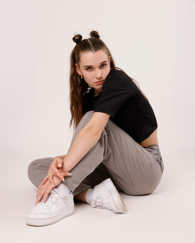 KNDRCK spodnji del s sprednjim šivom - SIVA