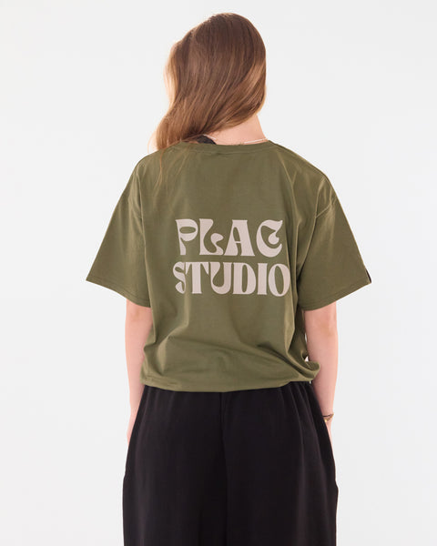 Plac studio - olivno zelena kratka majica