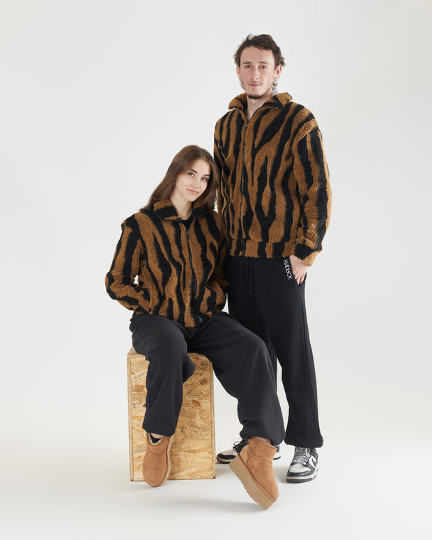 KNDRCK šerpa - chocolate zebra